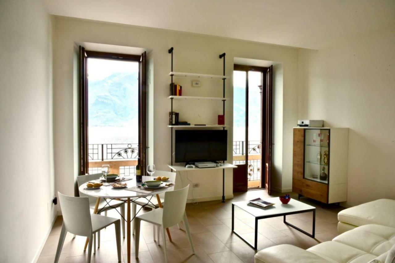 Stylish Lakefront House Lovere Luaran gambar