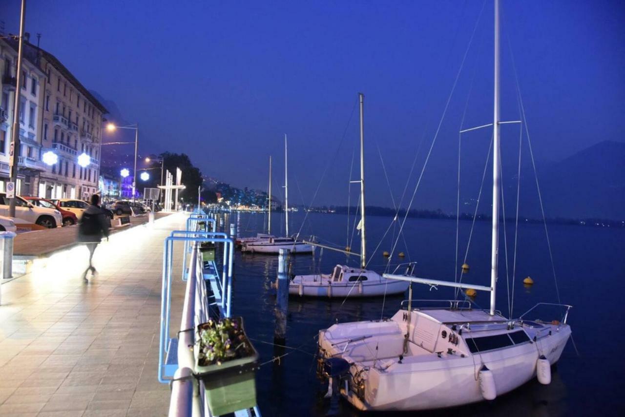 Stylish Lakefront House Lovere Luaran gambar